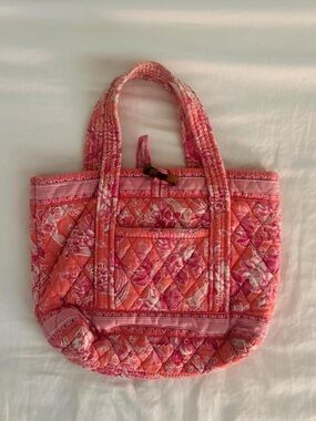 Vera Bradley Retired Hope Toile Pink and Orange Floral Quilted Handbag